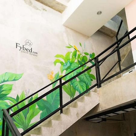 Hotel RedDoorz near Sam Poo Kong 3 Semarang Zewnętrze zdjęcie